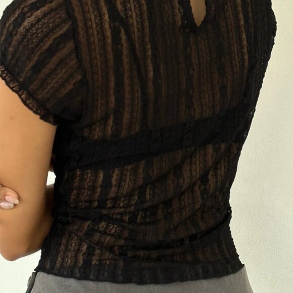 NWT Motel Jennifer Unlined Lace Top In Black - Picture 5 of 8